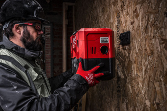 Аккумуляторный пылесос для воды и сухого мусора Milwaukee M18 FPOVCL-0 (4933478187)