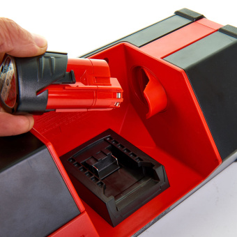 Аккумуляторный динамик M12-18 JSSP-0 (4933459275)