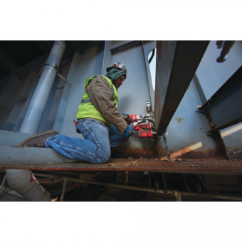 Аккумуляторная дрель на магнитной станине M18 FMDP-502C FUEL (Li-Ion 5 Ач) (4933451012)