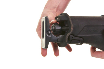 Аккумуляторная сабельная пила Milwaukee M18 FSX-0C FUEL SAWZALL (4933464724)