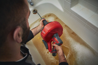 Аккумуляторная прочистная машина Milwaukee M12 BDC8-0C (4933451632)