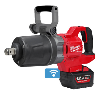 Аккумуляторный высокомоментный ударный гайковёрт Milwaukee M18 ONEFHIWF1DS-121C FUEL (4933472072)