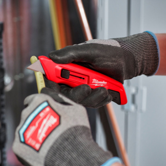 Нож выдвижной многофункциональный