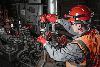 Аккумуляторный гайковерт Milwaukee M18 FIW2P12-502X FUEL (4933478447)