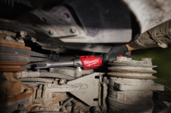 Аккумуляторная сквозная трещотка Milwaukee M12 FPTR-202X