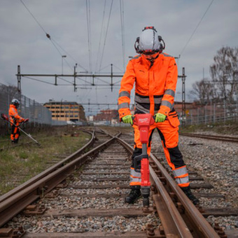 Аккумуляторный железнодорожный гайковёрт Milwaukee M18 FHIWF1R-0C (4933493140)