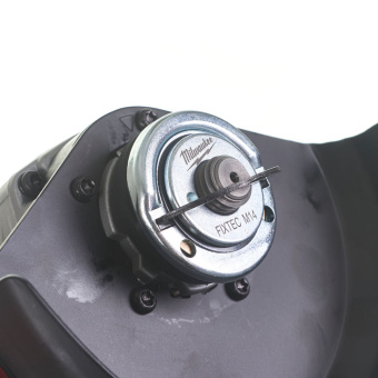 Угловая шлифовальная машина Milwaukee AGV 13-125 XSPDEB (4933464998)