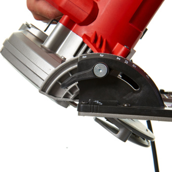 Циркулярная пила Milwaukee CS 85 CBE (4933451116)
