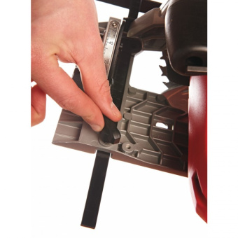 Циркулярная пила Milwaukee CS 60 (4933419225)