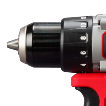 Аккумуляторная дрель-шуруповерт Milwaukee M18 BLDDRC-202C (4933492833)