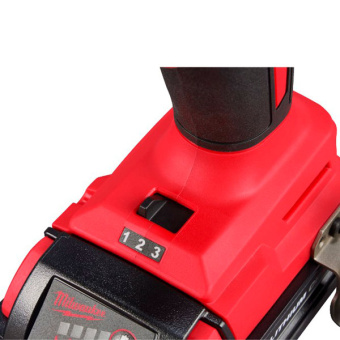 Бесщеточный импульсный винтоверт Milwaukee M18 BLIDR-0X (4933492842)