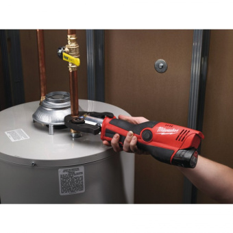 Аккумуляторный  пресс-инструмент Milwaukee M12 HPT-202C U-KIT (4933443110)