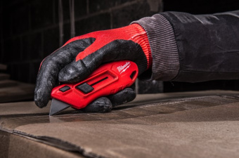 Нож выдвижной многофункциональный компактный