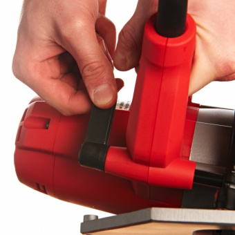 Циркулярная пила Milwaukee CS 60 (4933419225)