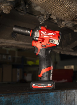 Аккумуляторный гайковёрт M12 FCIWF38G3-0