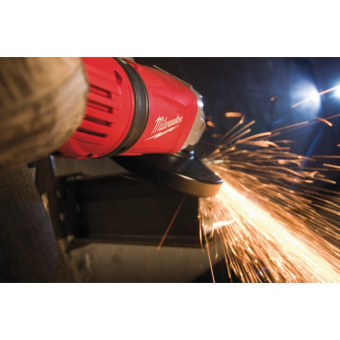 Угловая шлифовальная машина Milwaukee AGVM 26-230 GEX/DMS (4933402495)